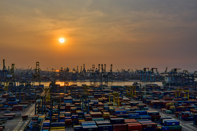 Read more about the article Aranceles México 2025: ¿Guerra Comercial con China o Estrategia ante EE.UU.?